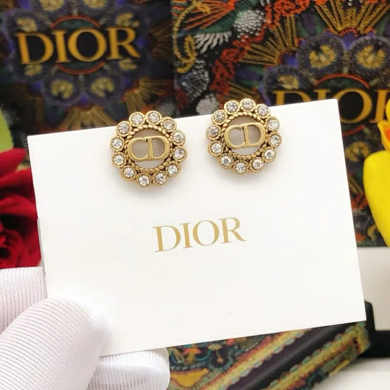 christian dior boucles doreilles pour femme s_123ba631